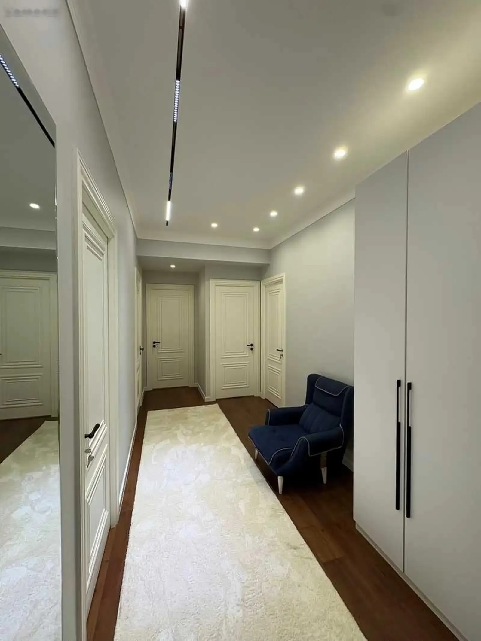 3-комн. квартира, 7 этаж, 107м², цум шох палас — миниатюра 5