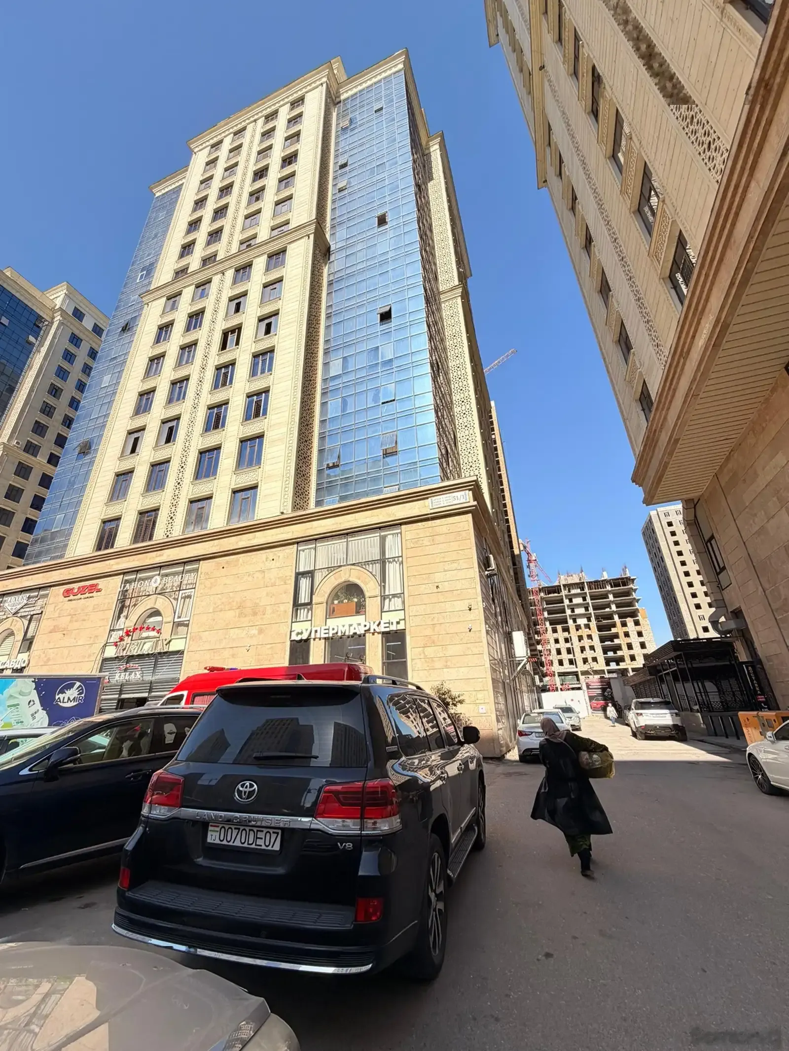 Помещение под свободное назначение, 53м², Проспект айни, сзади Релакс