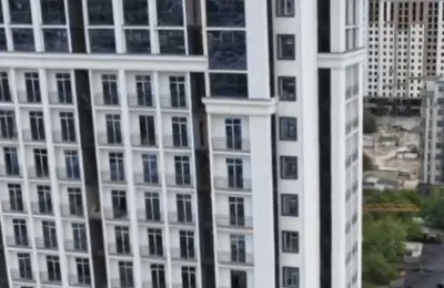 2-комн. квартира, 14 этаж, 88 м², И Сомонӣ — миниатюра 2