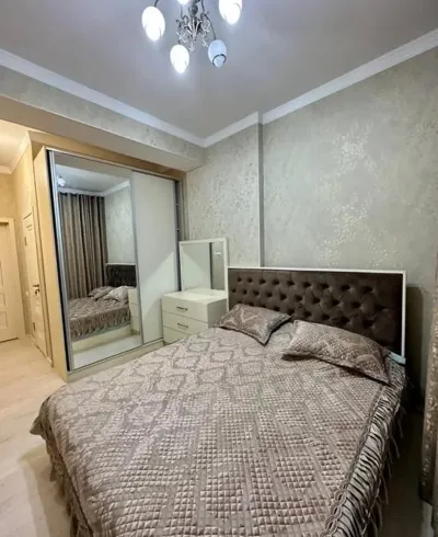 3-комн. квартира, 4 этаж, 120м², И Сомони — миниатюра 1