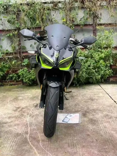 Мотоцикл Dugati 400 rr
