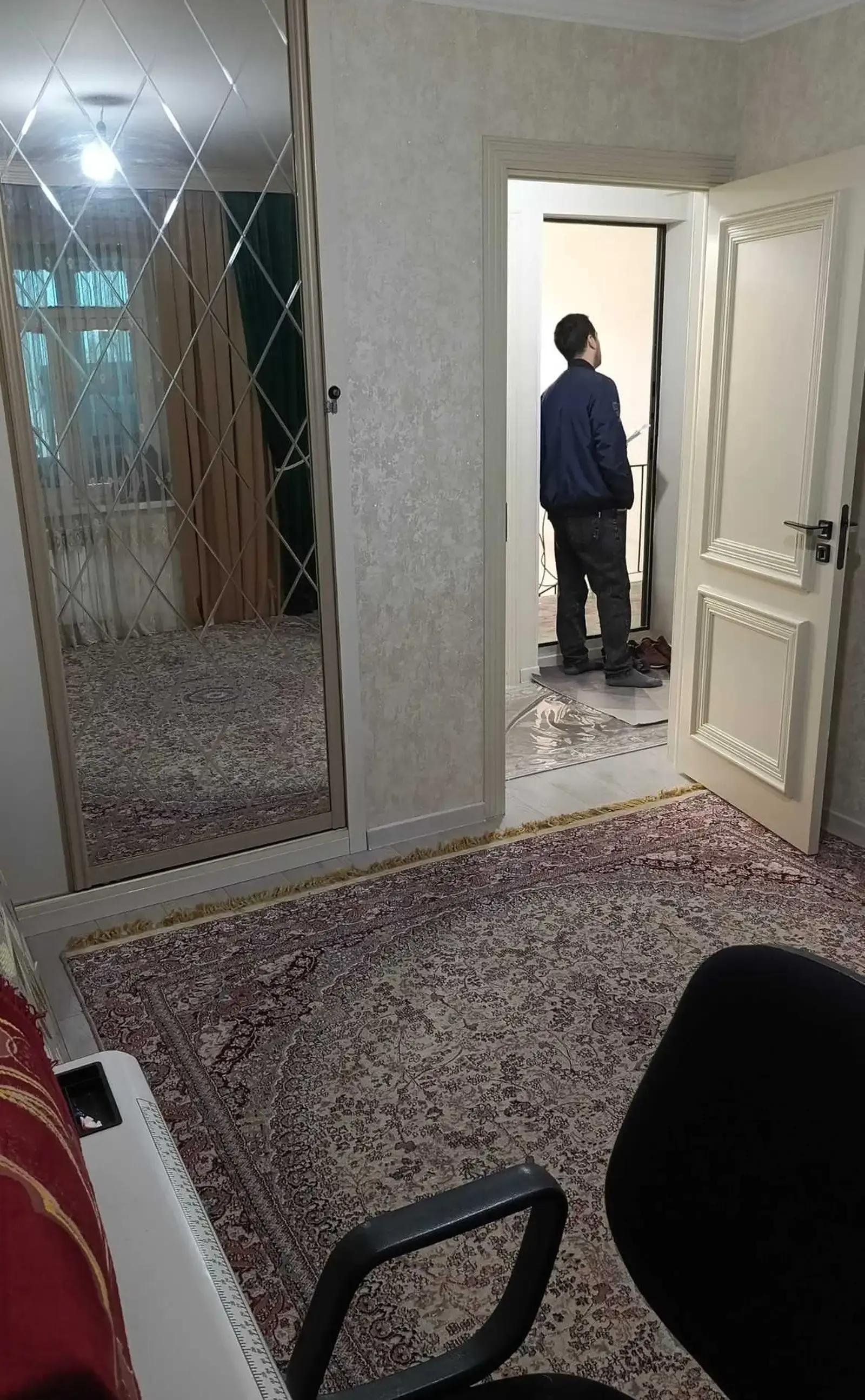 2-комн. квартира, 5 этаж, 54 м², Фирдавси — миниатюра 5