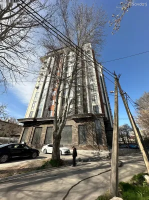 Помещение под свободное назначение, 300м², 91й микрорайон, Поликлиника №10, Сзади Барки Точик, Район Сино