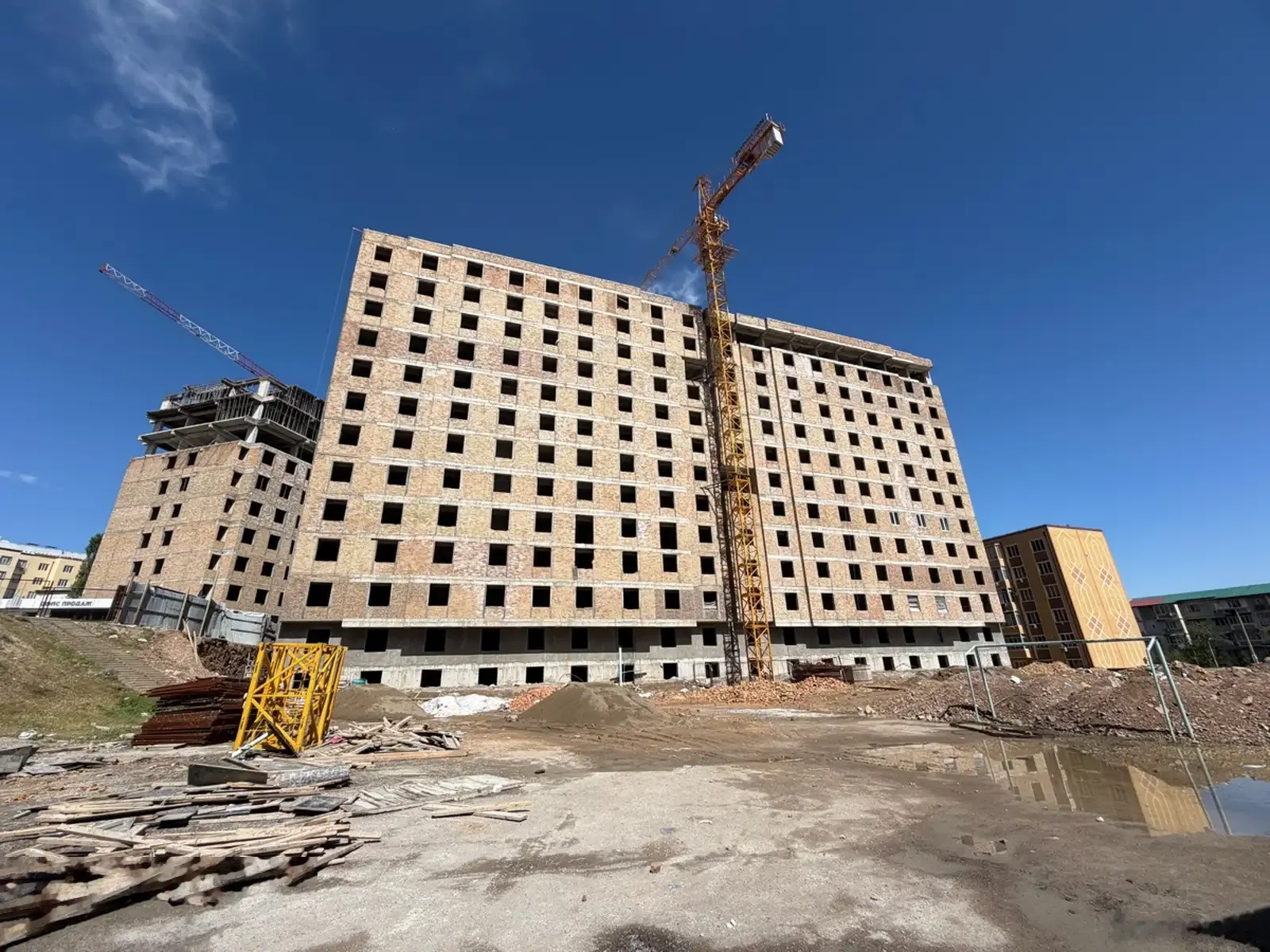 3-комн. квартира, 5 этаж, 106 м², 13 мкр — миниатюра 3
