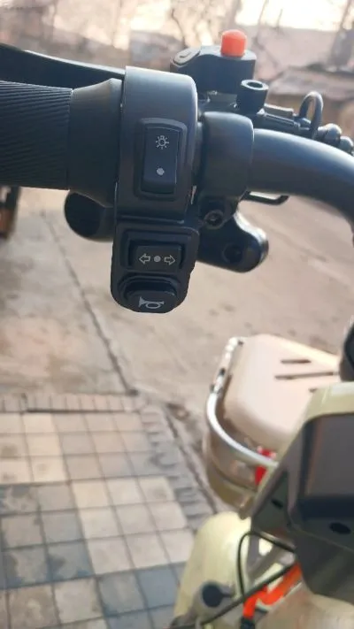 Скутер Трёхколёсный
