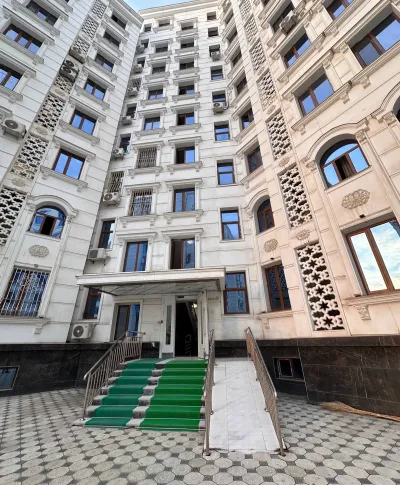 2-комн. квартира, 1 этаж, 74 м², И Сомони