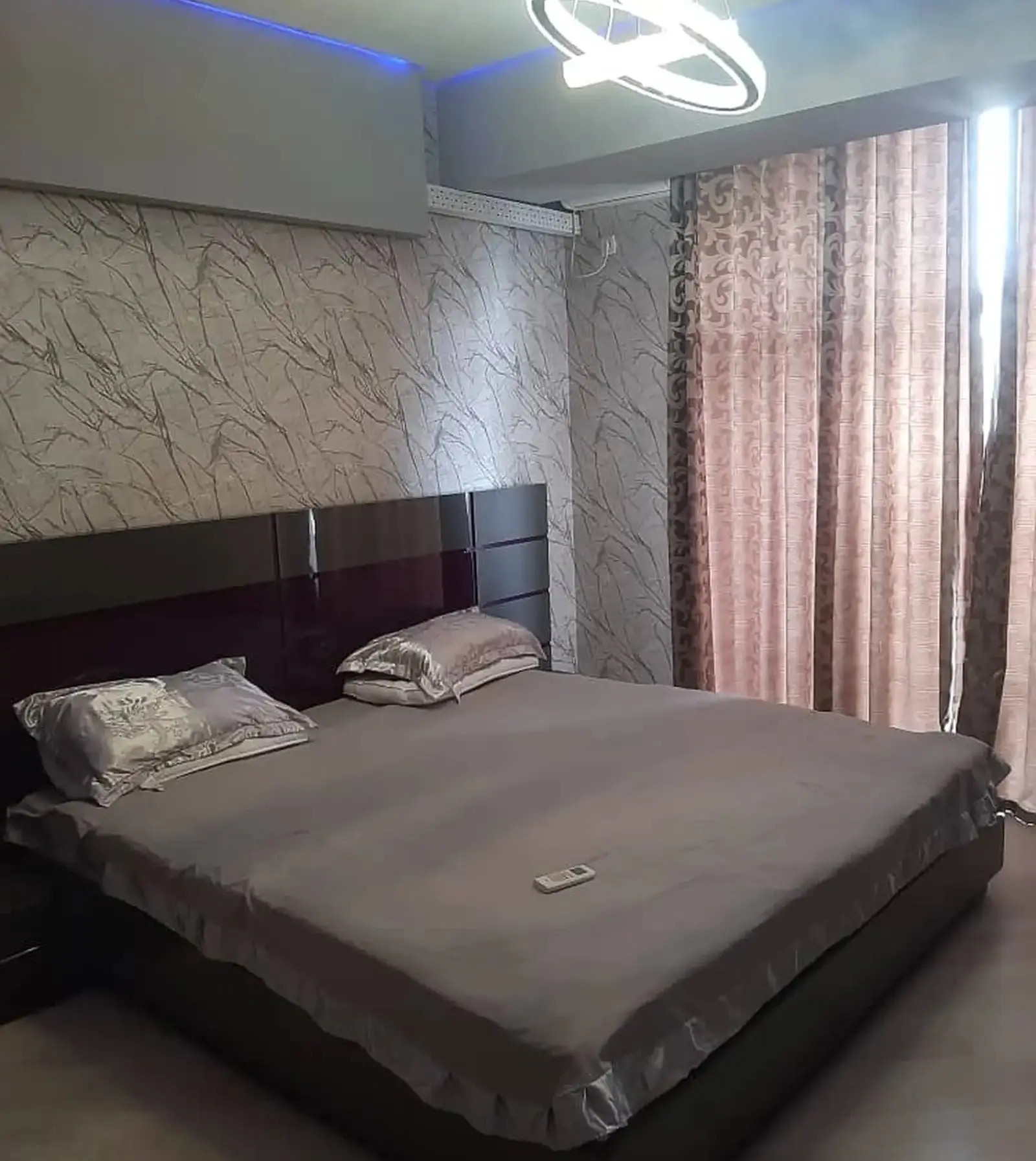2-комн. квартира, 16 этаж, 88м², Славянский — миниатюра 1
