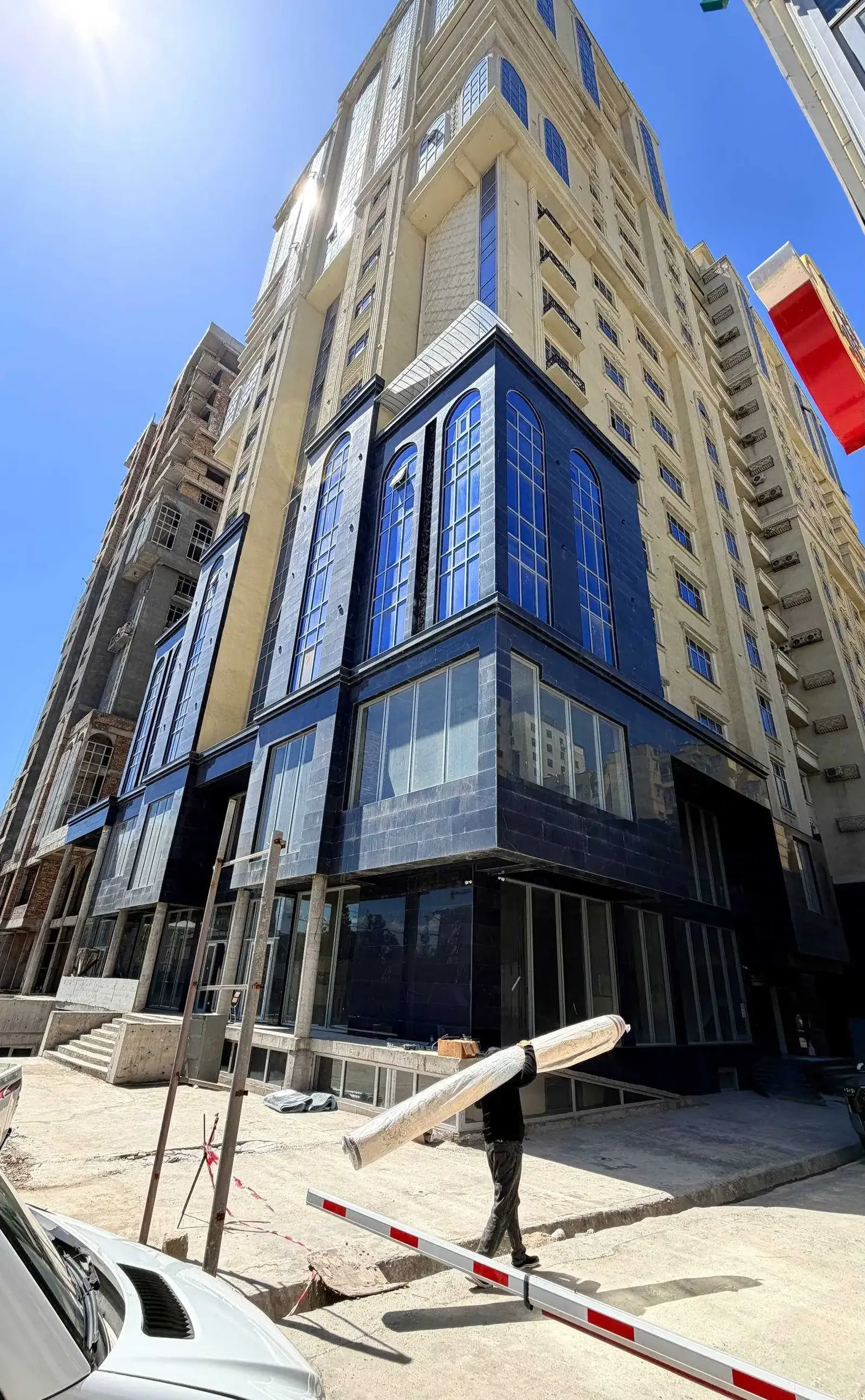 2-комн. квартира, 15 этаж, 93 м², Шохмансур — миниатюра 1