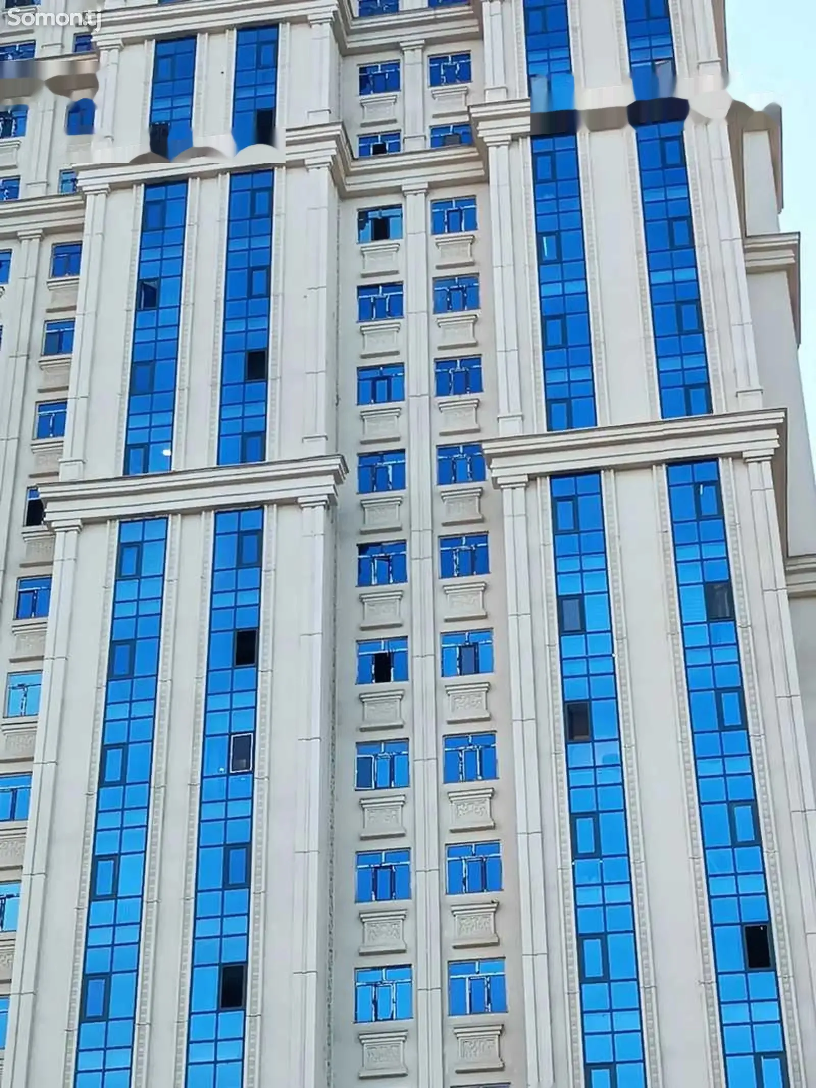 2-комн. квартира, 13 этаж, 75м², Голубой экран — миниатюра 2