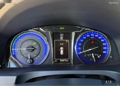 Toyota Camry, 2016