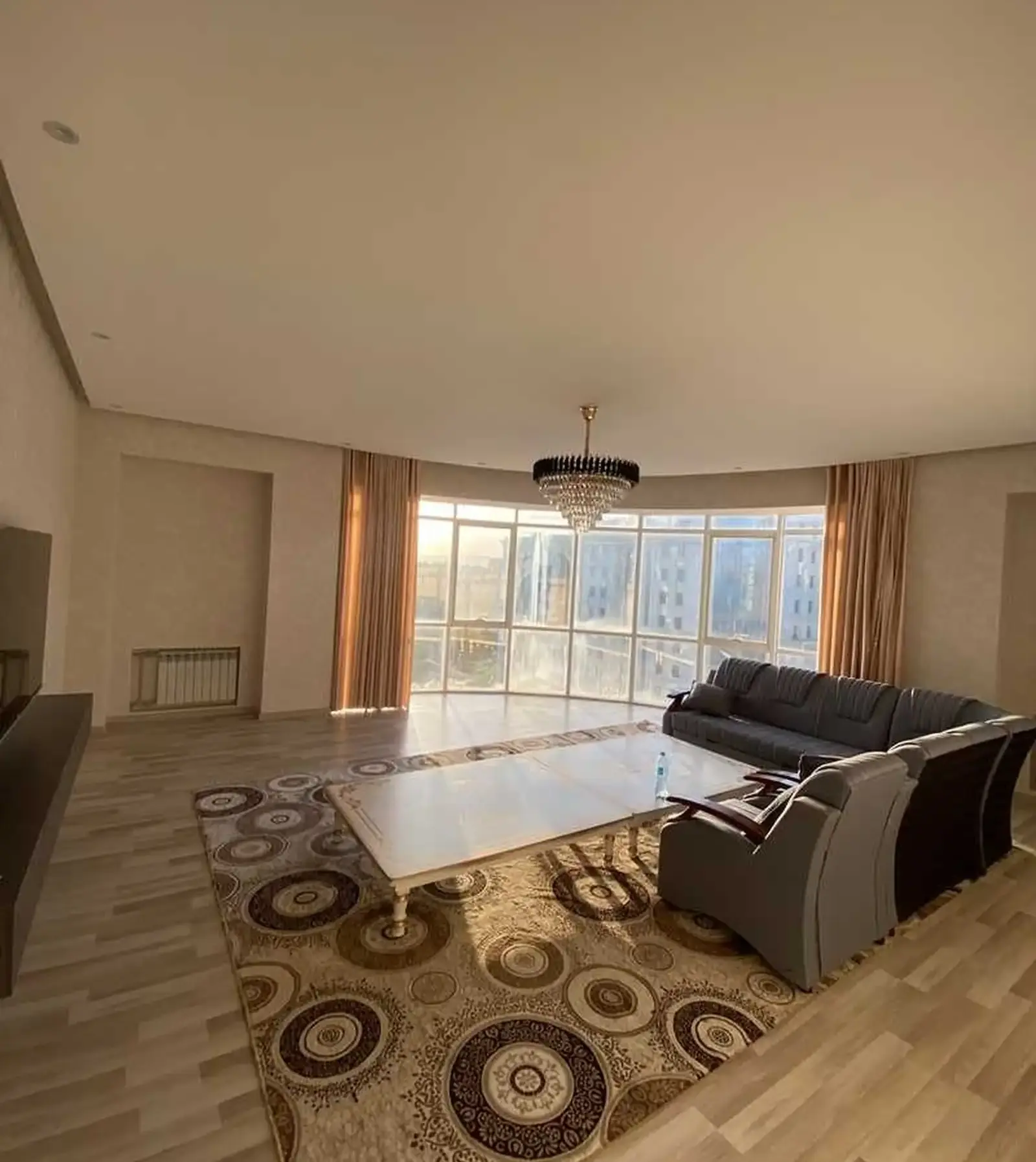 2-комн. квартира, 15 этаж, 110м², Центр Садбарг Гуля - голд