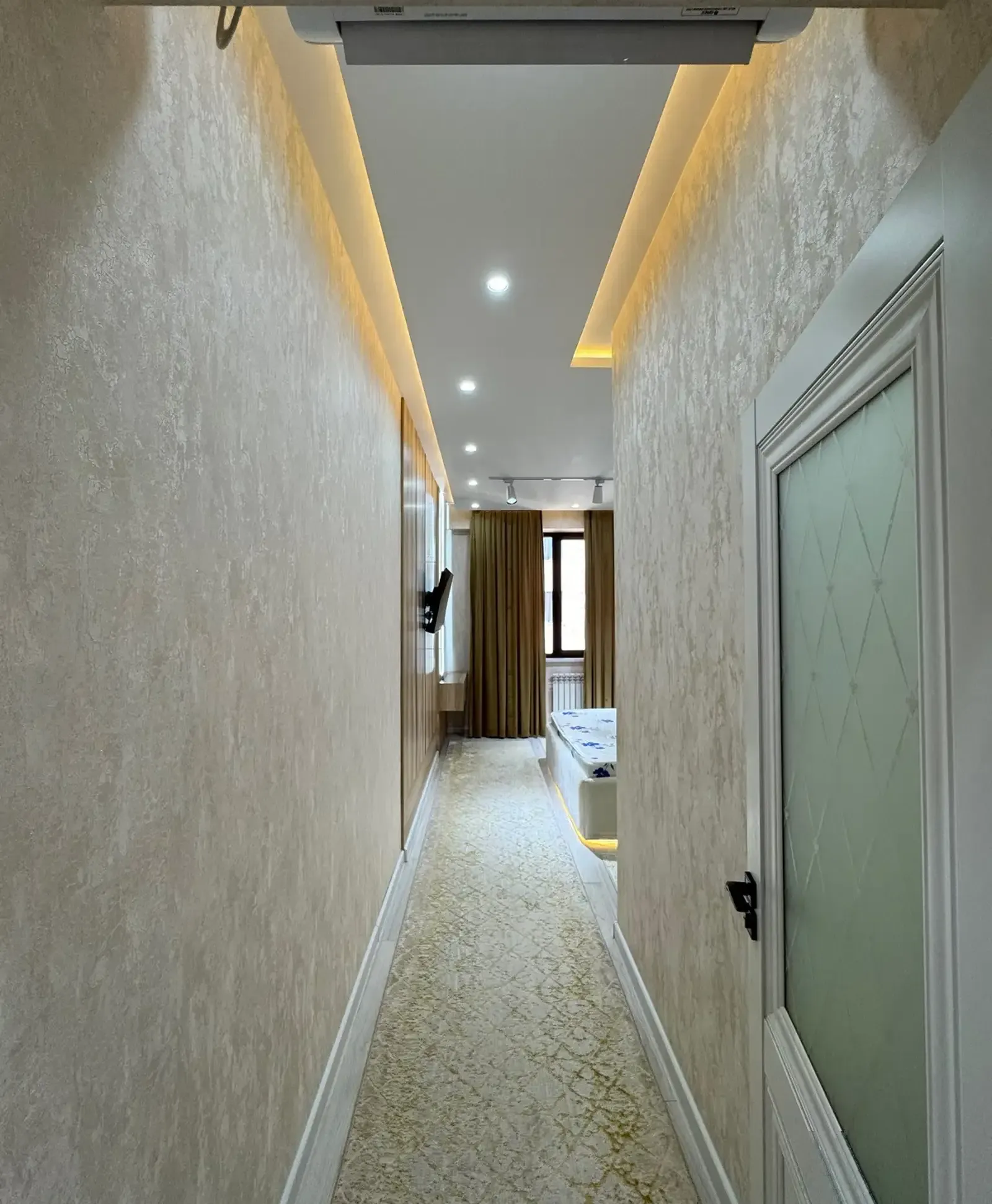 2-комн. квартира, 10 этаж, 90м², Ёвар/Овир/Султанбей/Грандь Отель