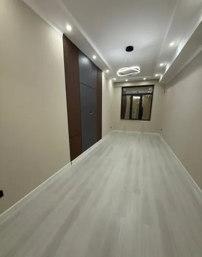 3-комн. квартира, 16 этаж, 102 м², И Сомони — миниатюра 3