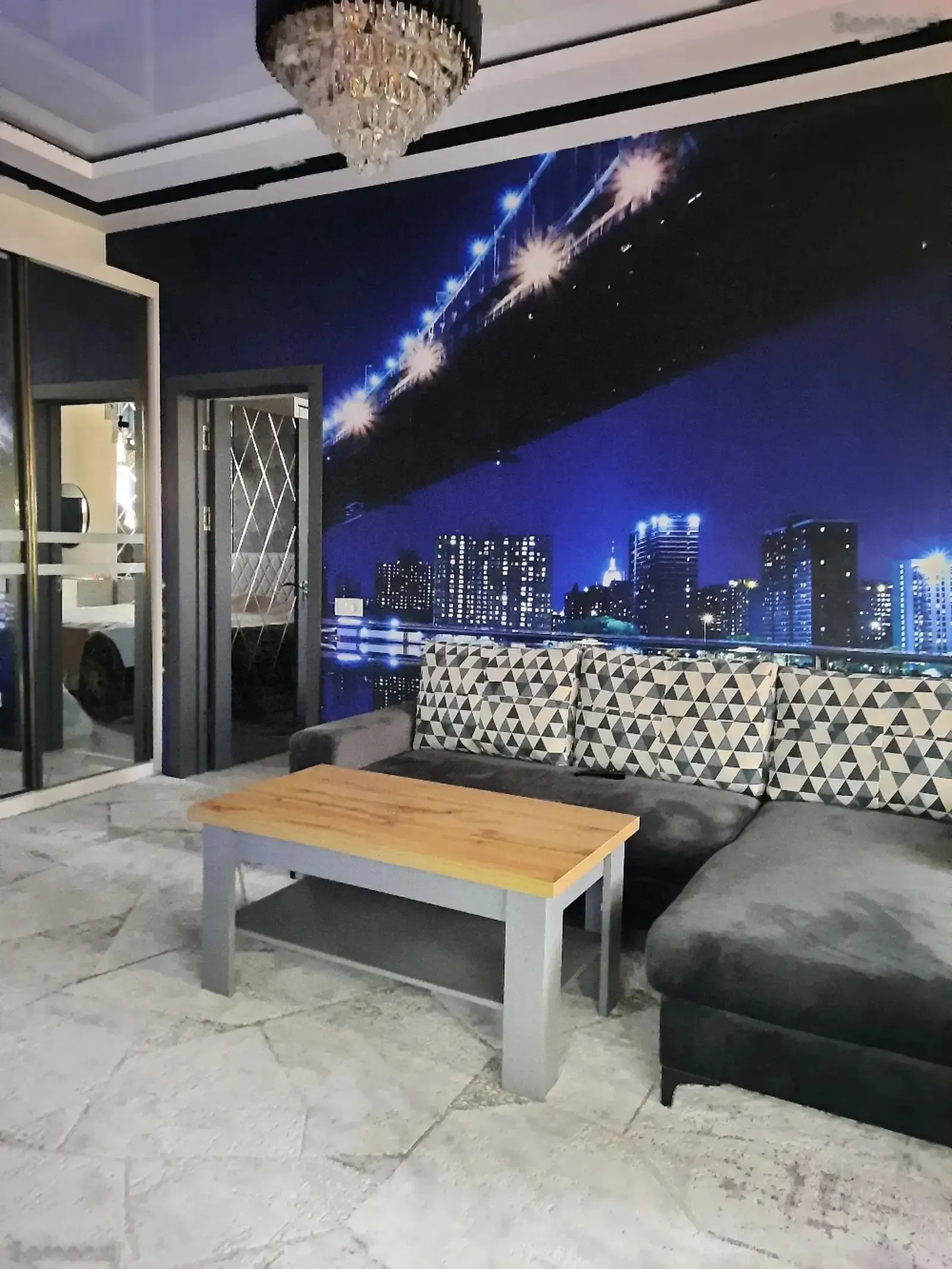 2-комн. квартира, 13 этаж, 60м², Поворот Аэропорта — миниатюра 2