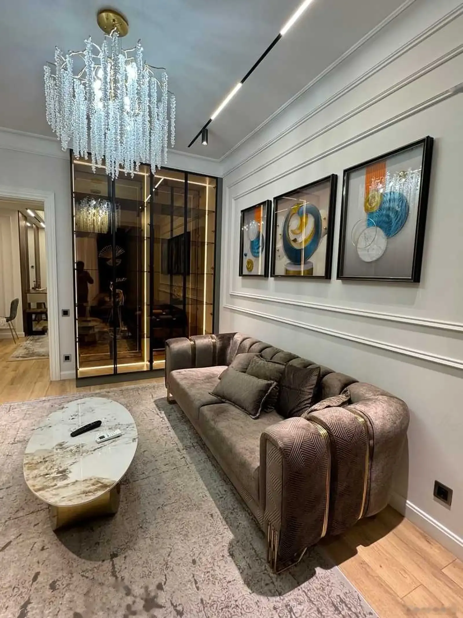 2-комн. квартира, 16 этаж, 67м², овир — миниатюра 4