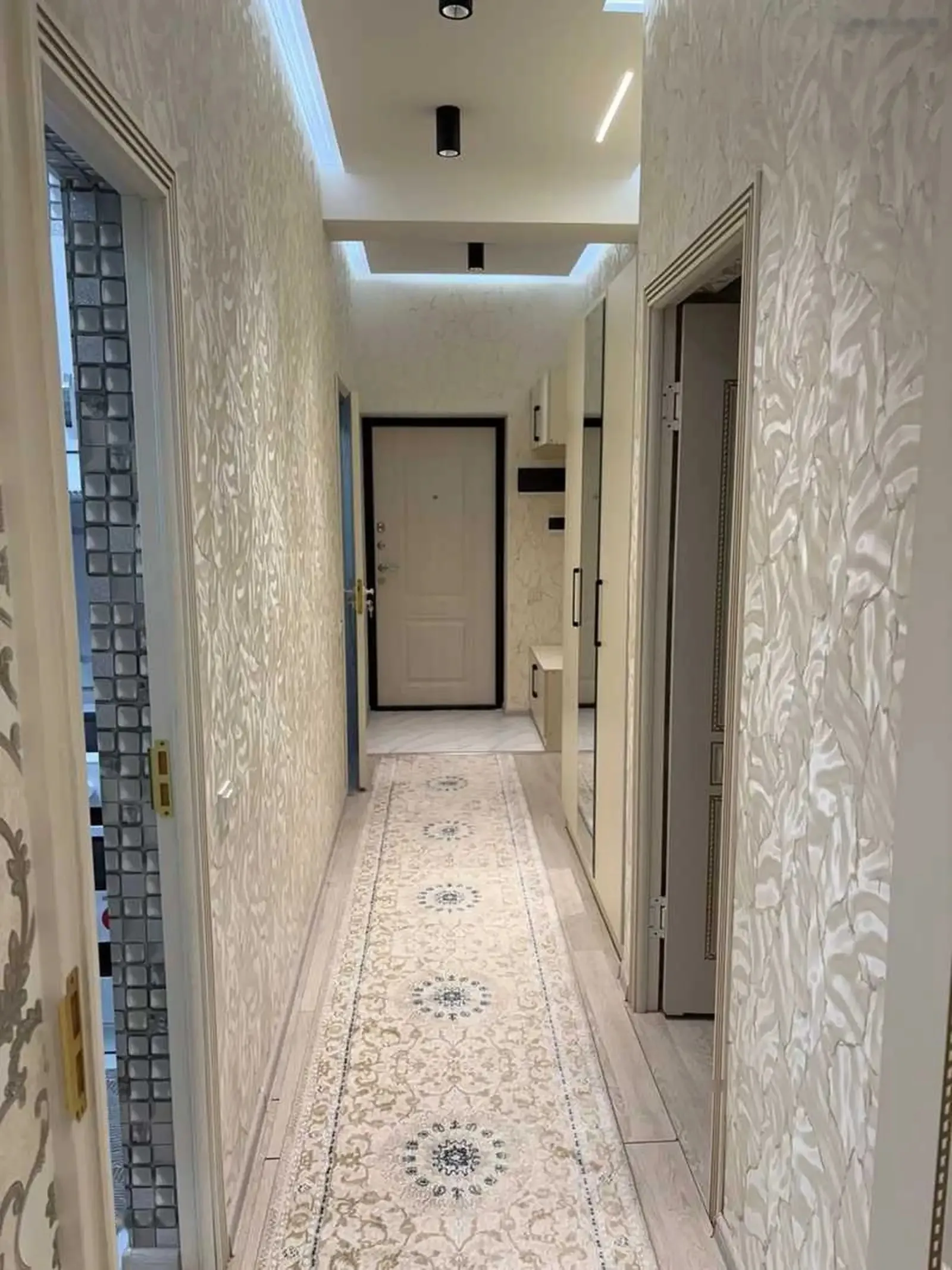 2-комн. квартира, 7 этаж, 60м², 102мкр — миниатюра 5