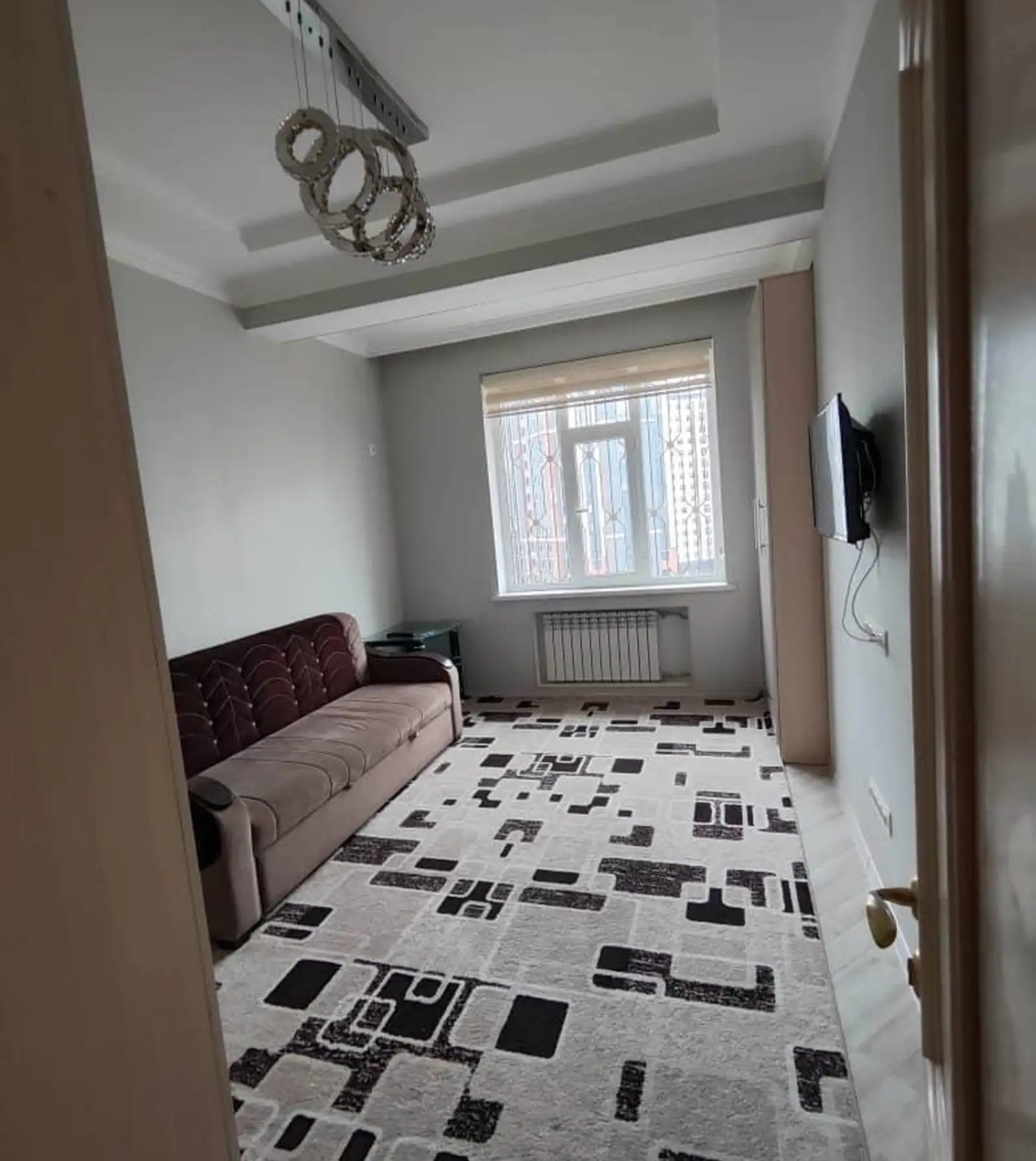 3-комн. квартира, 7 этаж, 90м², И. Сомони, Славянский, пушти загс — миниатюра 4