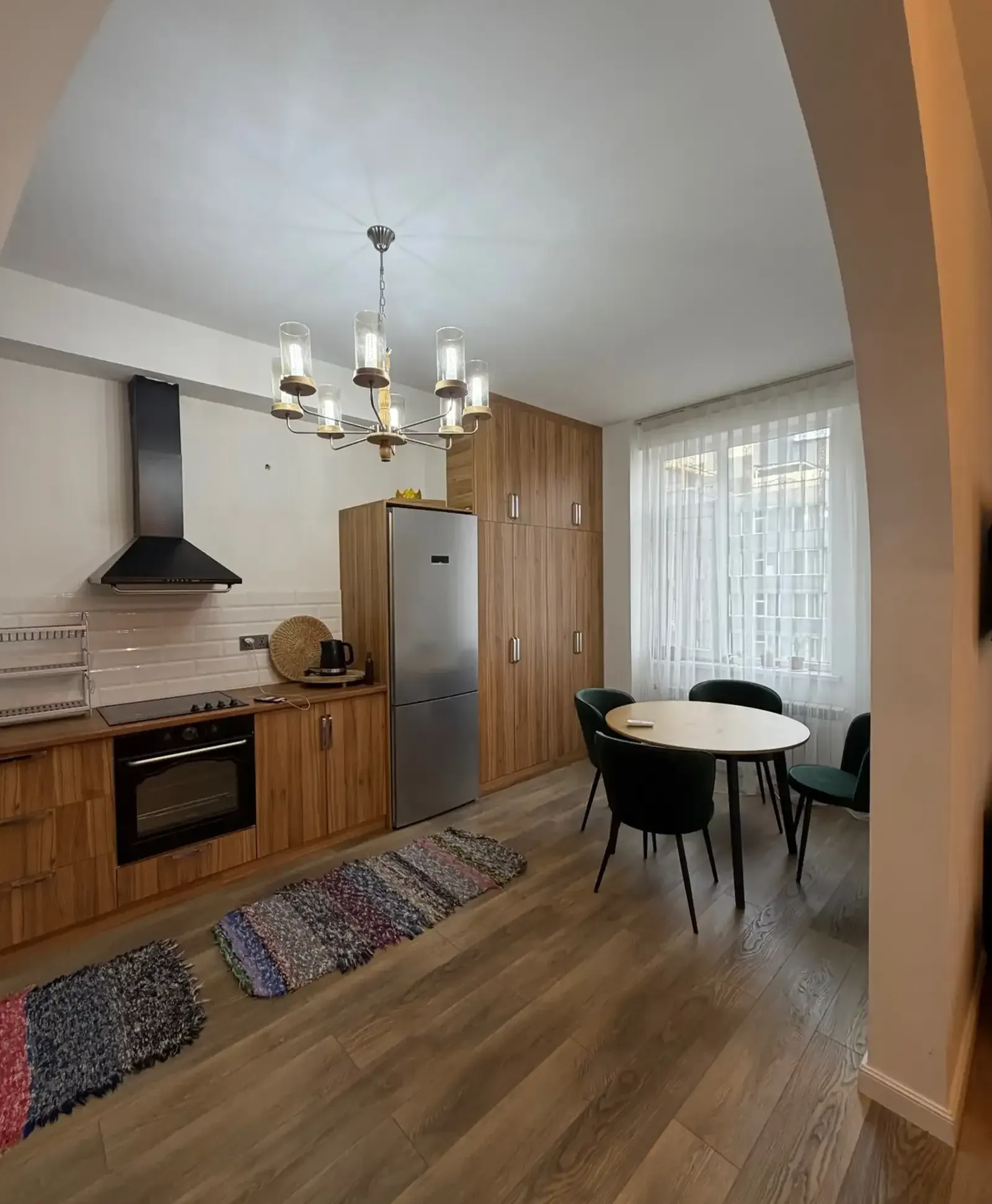 2-комн. квартира, 14 этаж, 80м², Овир/Султанбей