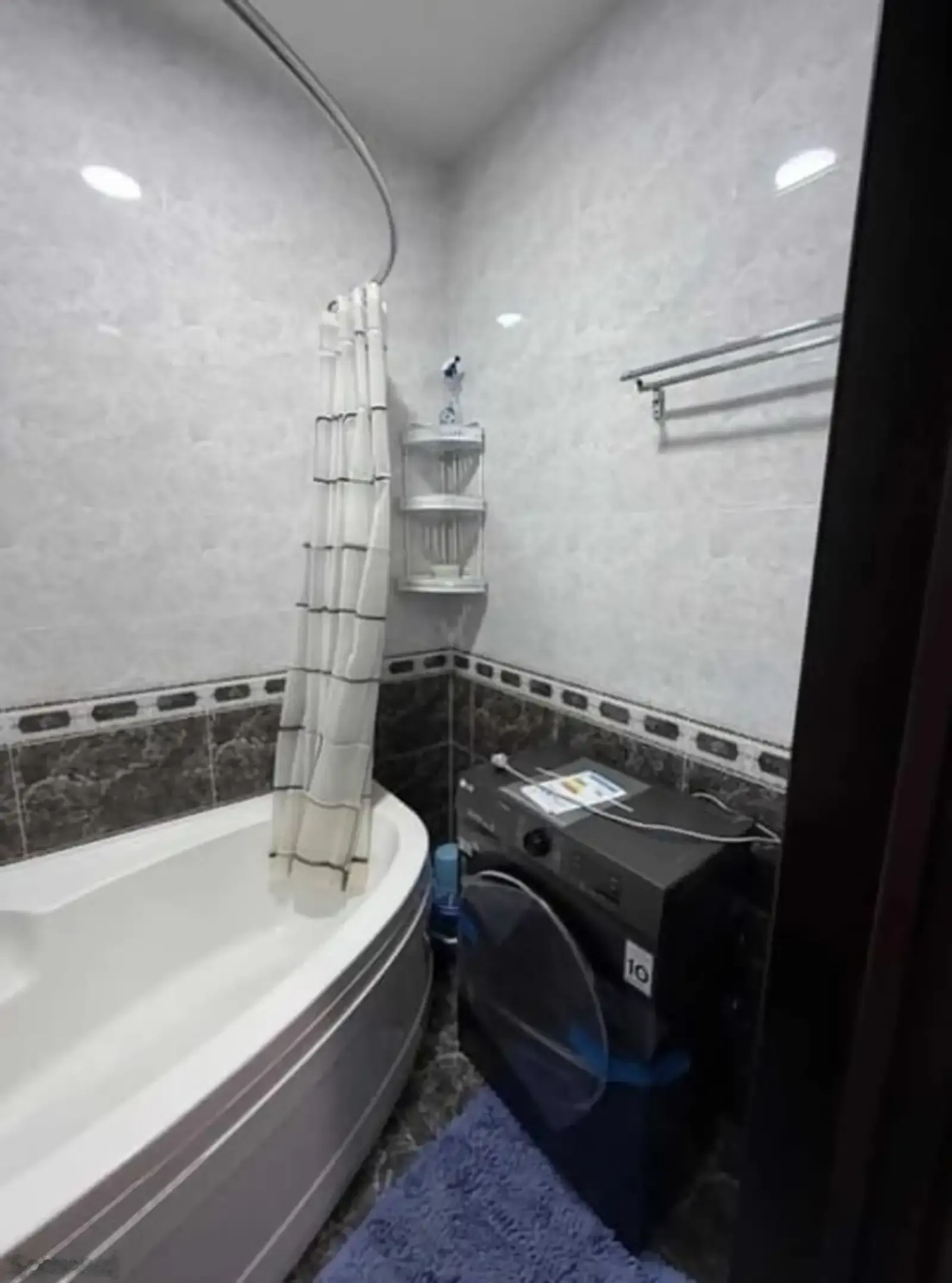 2-комн. квартира, 8 этаж, 40м², Панчшанбе — миниатюра 9