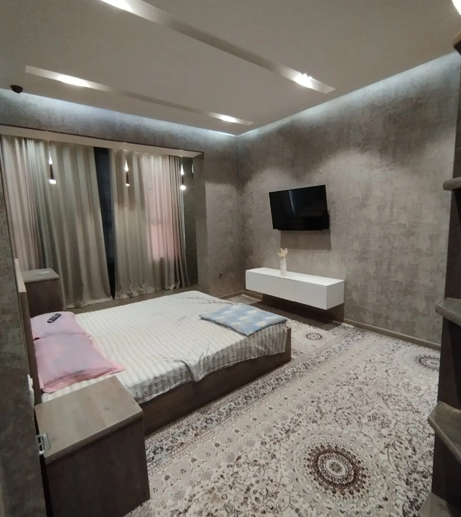2-комн. квартира, 17 этаж, 75м², Спартак доми Симург ру баруи Роддоми — миниатюра 2