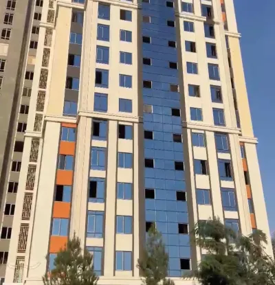 3-комн. квартира, 13 этаж, 143 м², Фирдавси — миниатюра 1