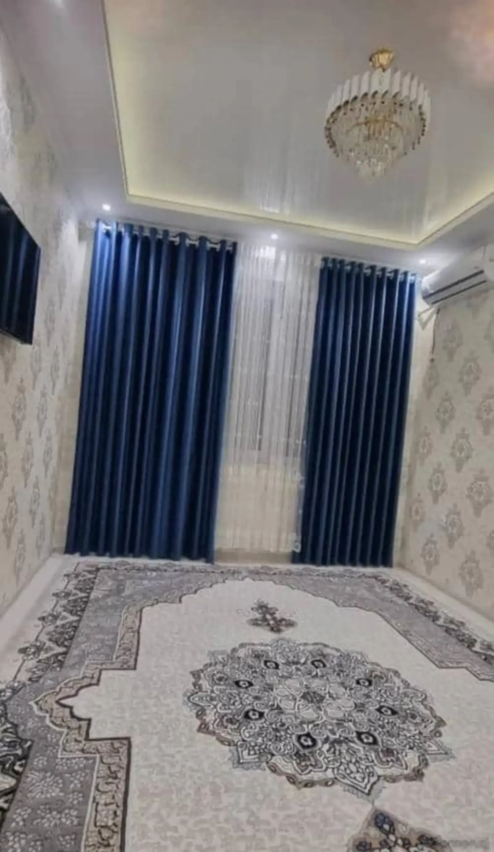 2-комн. квартира, 2 этаж, 45м², 8 микрорайон — миниатюра 1