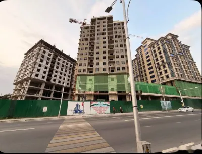 2-комн. квартира, 10 этаж, 93 м², И. Сомони — миниатюра 1