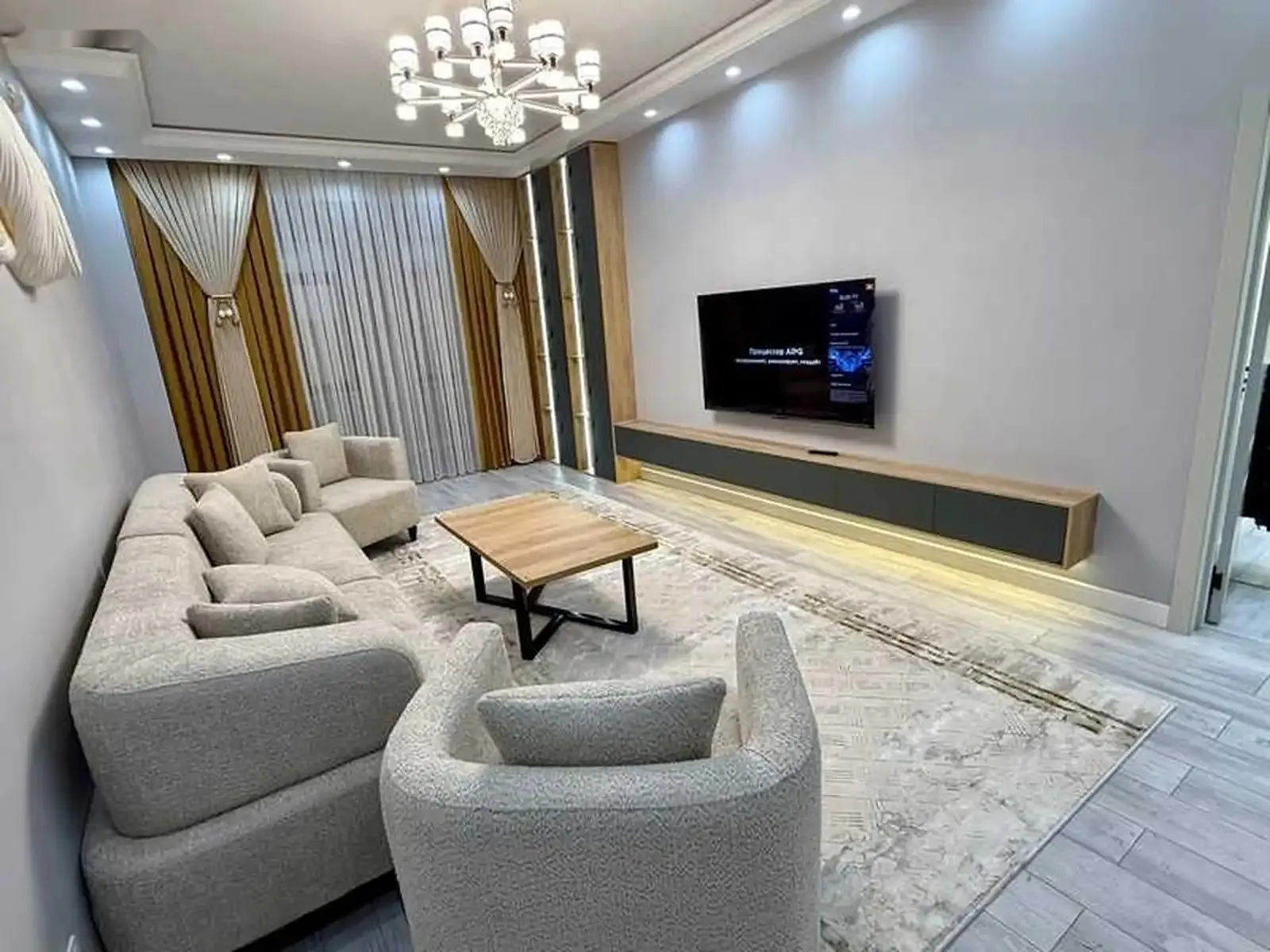 3-комн. квартира, 15 этаж, 118м², Сомони Ёкут — миниатюра 1