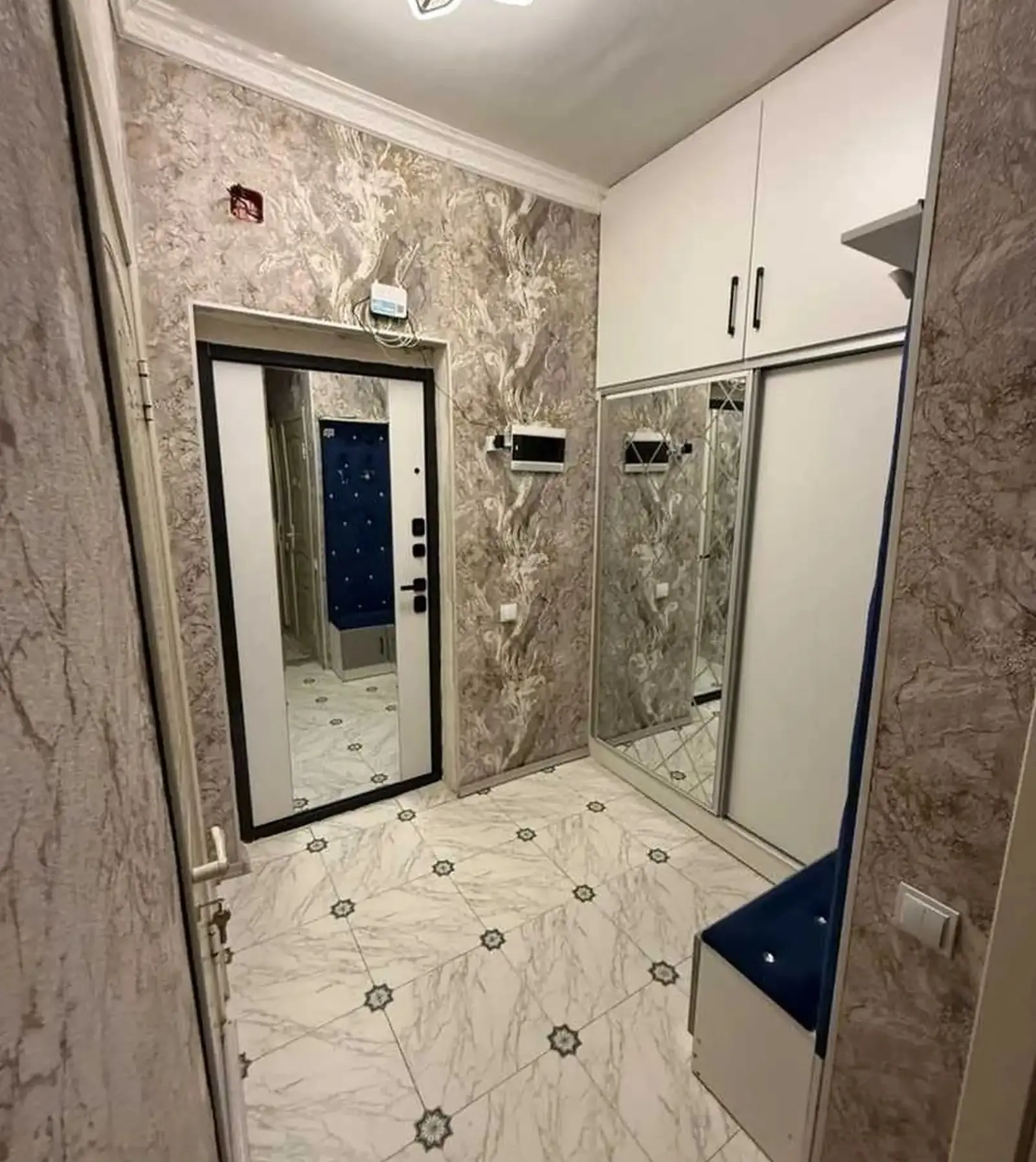 3-комн. квартира, 9 этаж, 97м², 32мкр — миниатюра 4