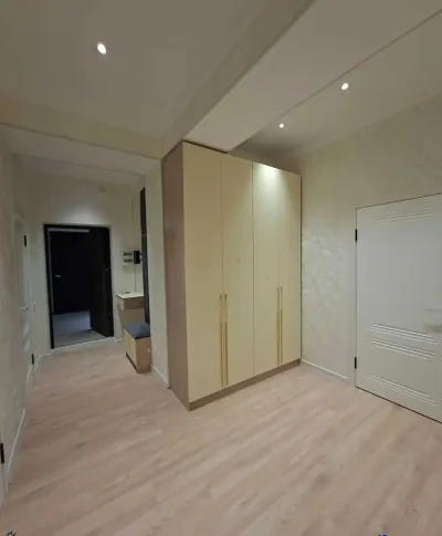 2-комн. квартира, 15 этаж, 74 м², Сино, 104 мкр — миниатюра 4
