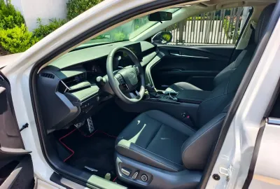 Toyota Camry, 2026