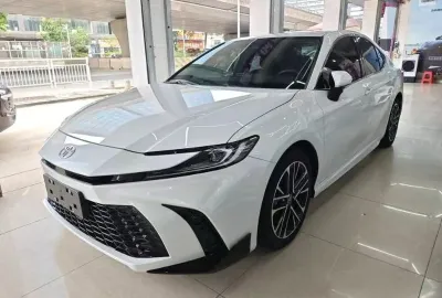 Toyota Camry, 2026