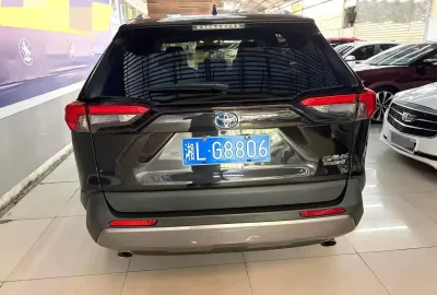 Toyota RAV 4, 2020