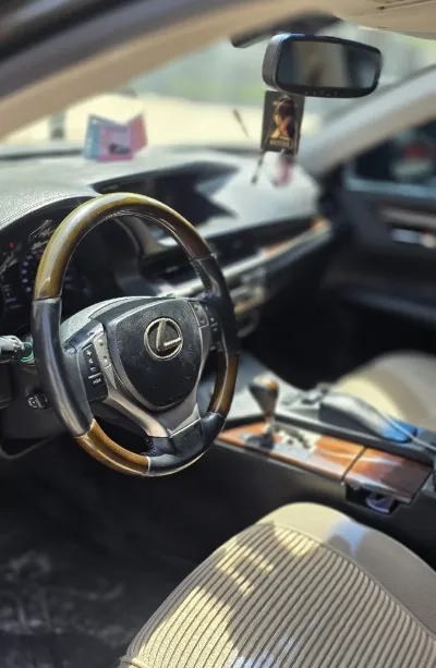 Lexus ES series, 2014